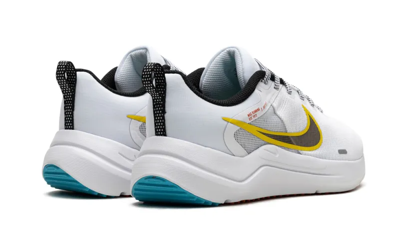 Nike Lifestyle DONSHIFTER 12 WMNS 'White'